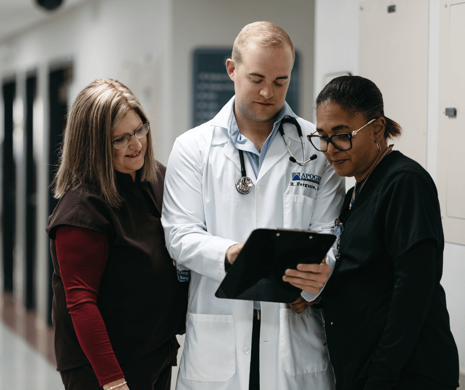 STRHS – LAWRENCEBURG Hosts Community Hiring Event