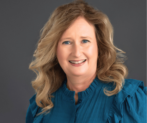 STRHS-Lawrenceburg Names 2025 Mercy Award Winner